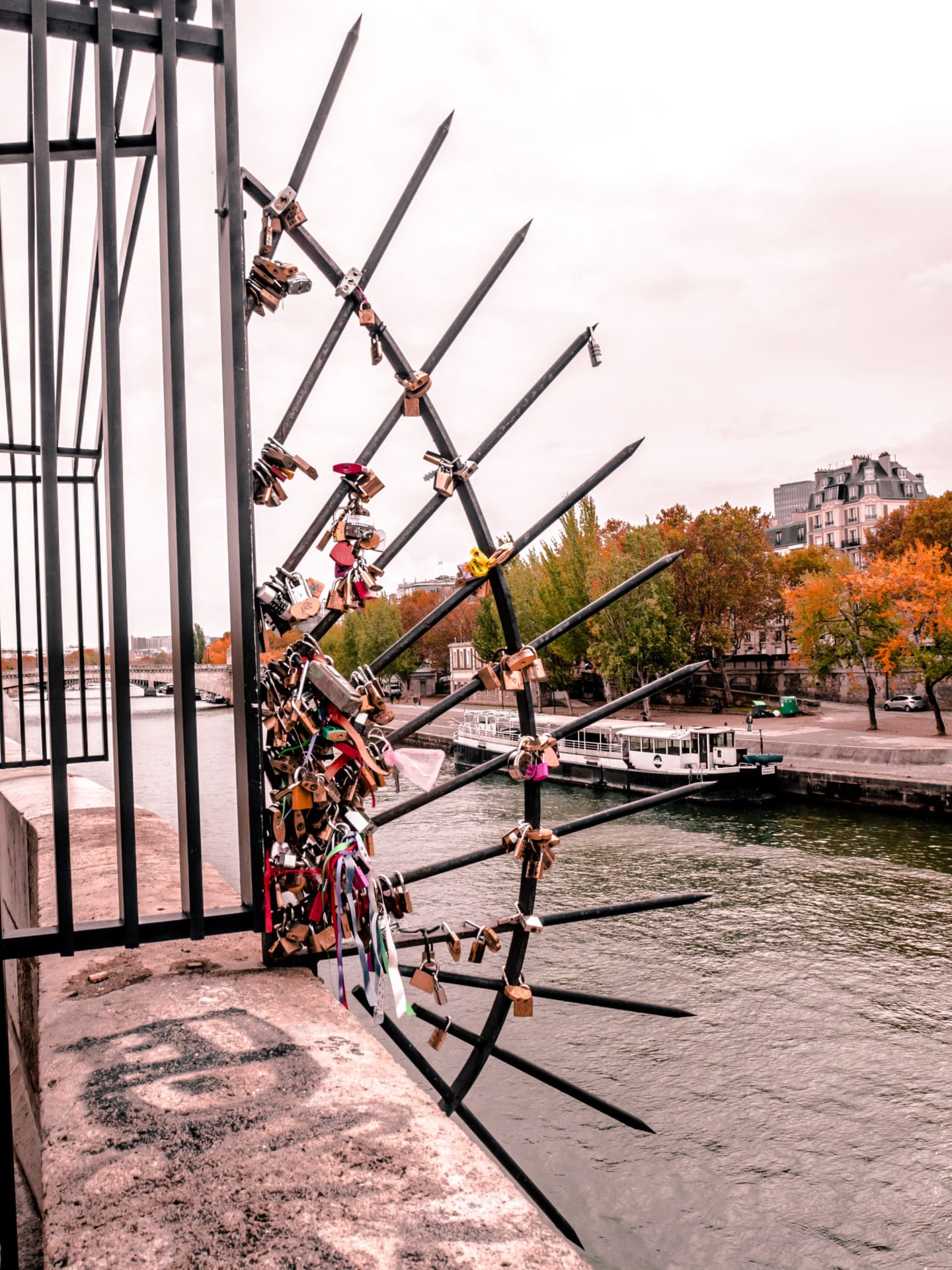 Liebesschlösser Brücke Paris Tipps